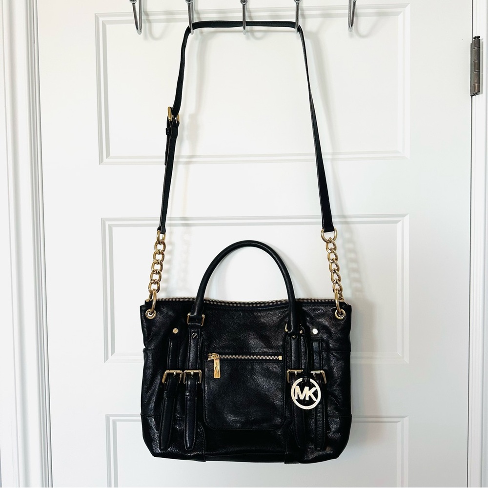 NWOT Michael Kors Medium McGraw Messenger Bag